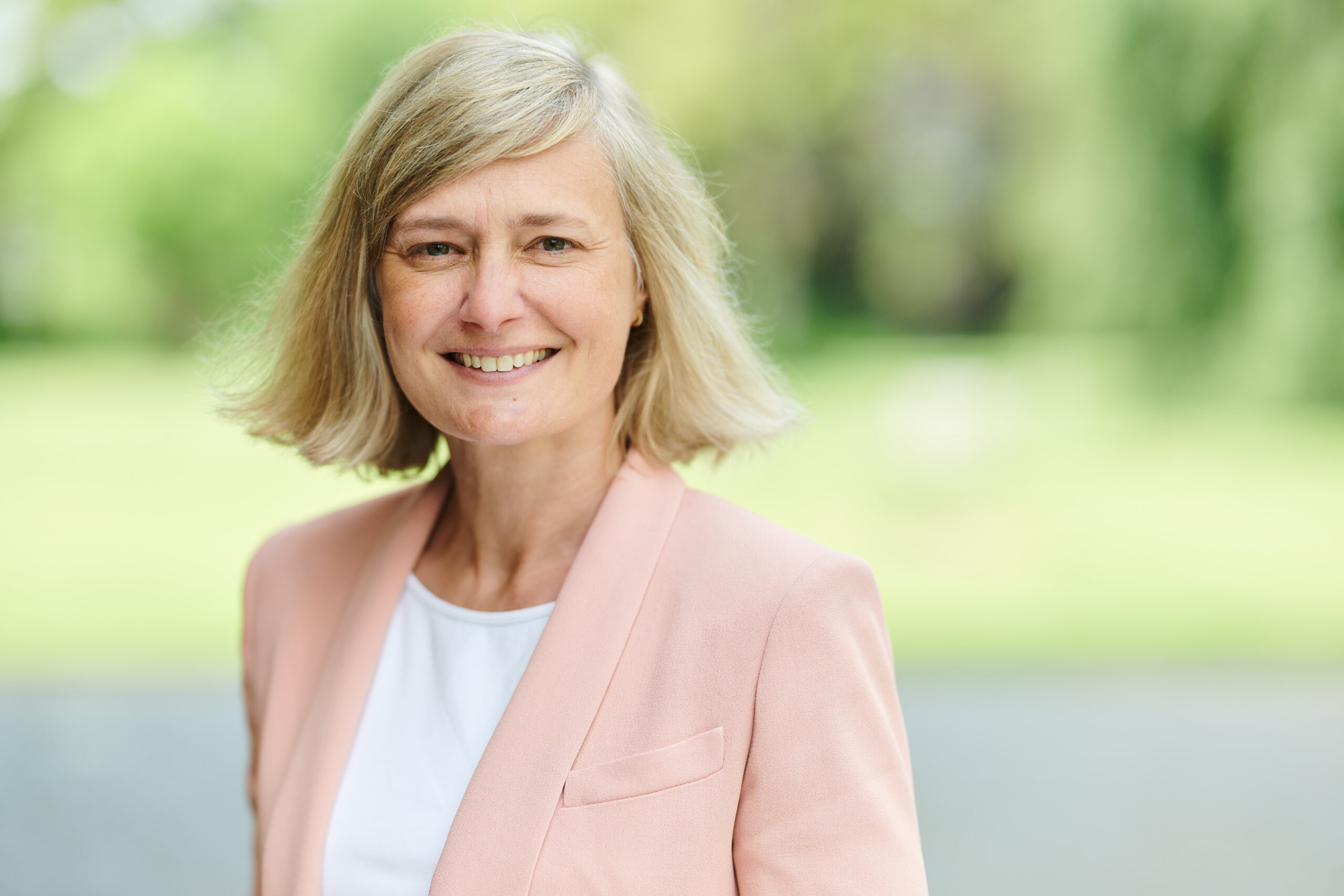 Active au sein d’Easyfairs depuis 27 ans, Anne Lafère a gravi tous les échelons du groupe pour devenir sa CEO en 2022.