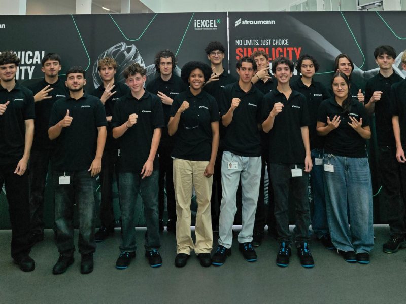 Le centre de formation Straumann Villeret compte 4 formateurs à plein temps et 18 apprentis tous passionnés !