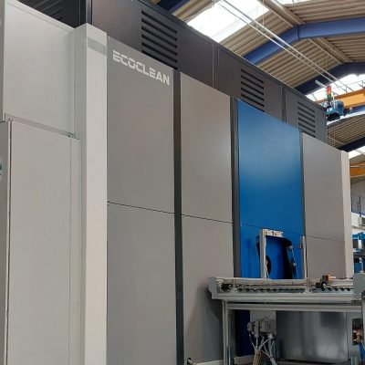 Le concept modulable EcoCstretch a été développé pour des applications de
nettoyage avec solvant. ⓒ Ecoclean GmbH